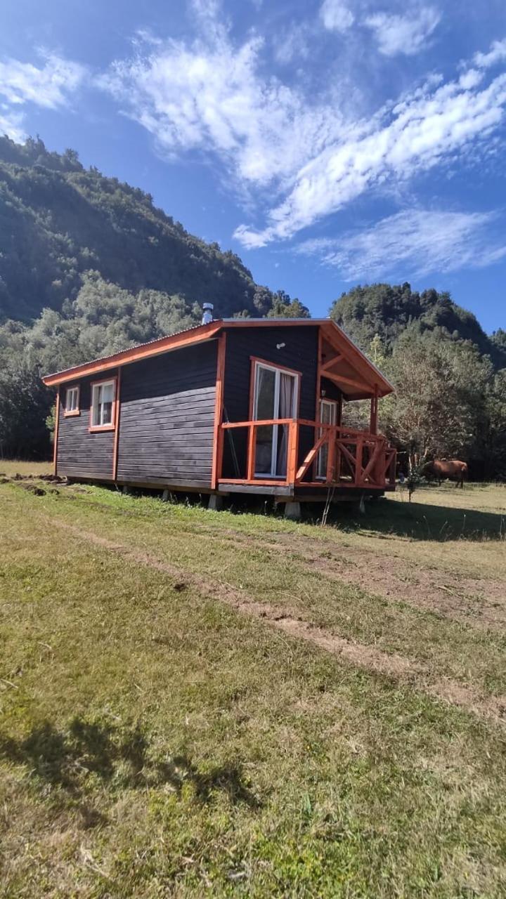 Cabana Cordillera Cochamo Exteriör bild