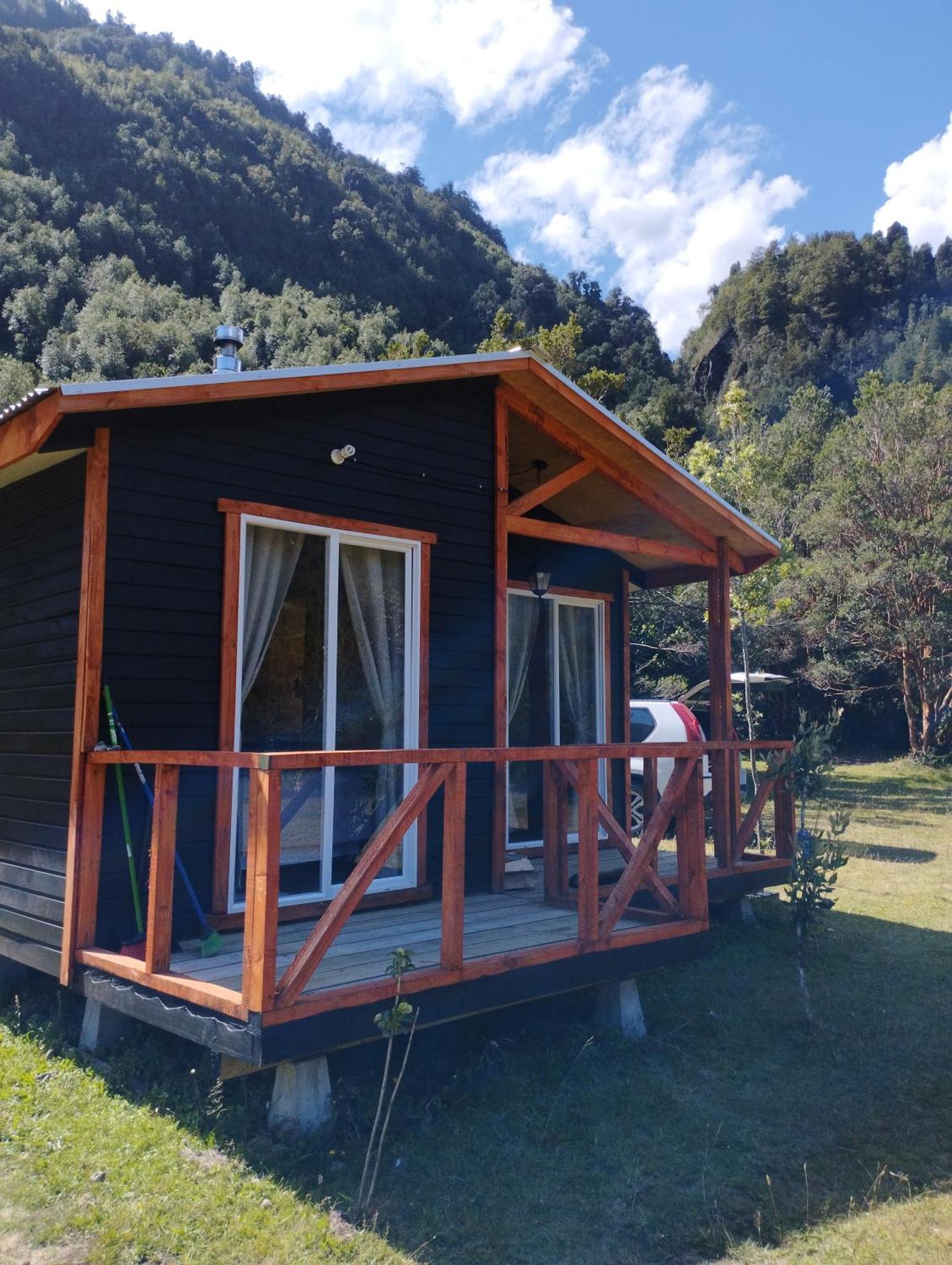 Cabana Cordillera Cochamo Exteriör bild